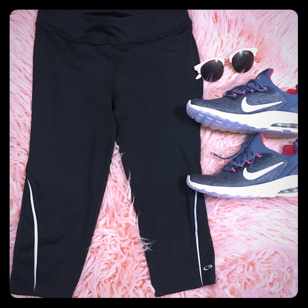💚SOLD💚CHAMPION WORKOUT TIGHTS CROPPED LEGGINGS